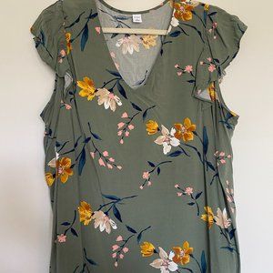 Old Navy Green Floral Flutter Sleeve V-Neck Blouse